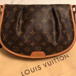 Louis Vuitton Menilmontant PM